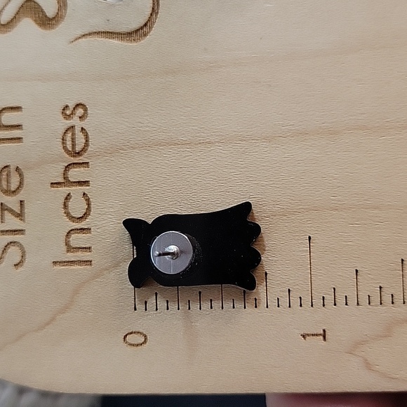 🔥LAST PAIR🔥 ROCKABILLY GHOST GIRL EARRINGS - Picture 6 of 6